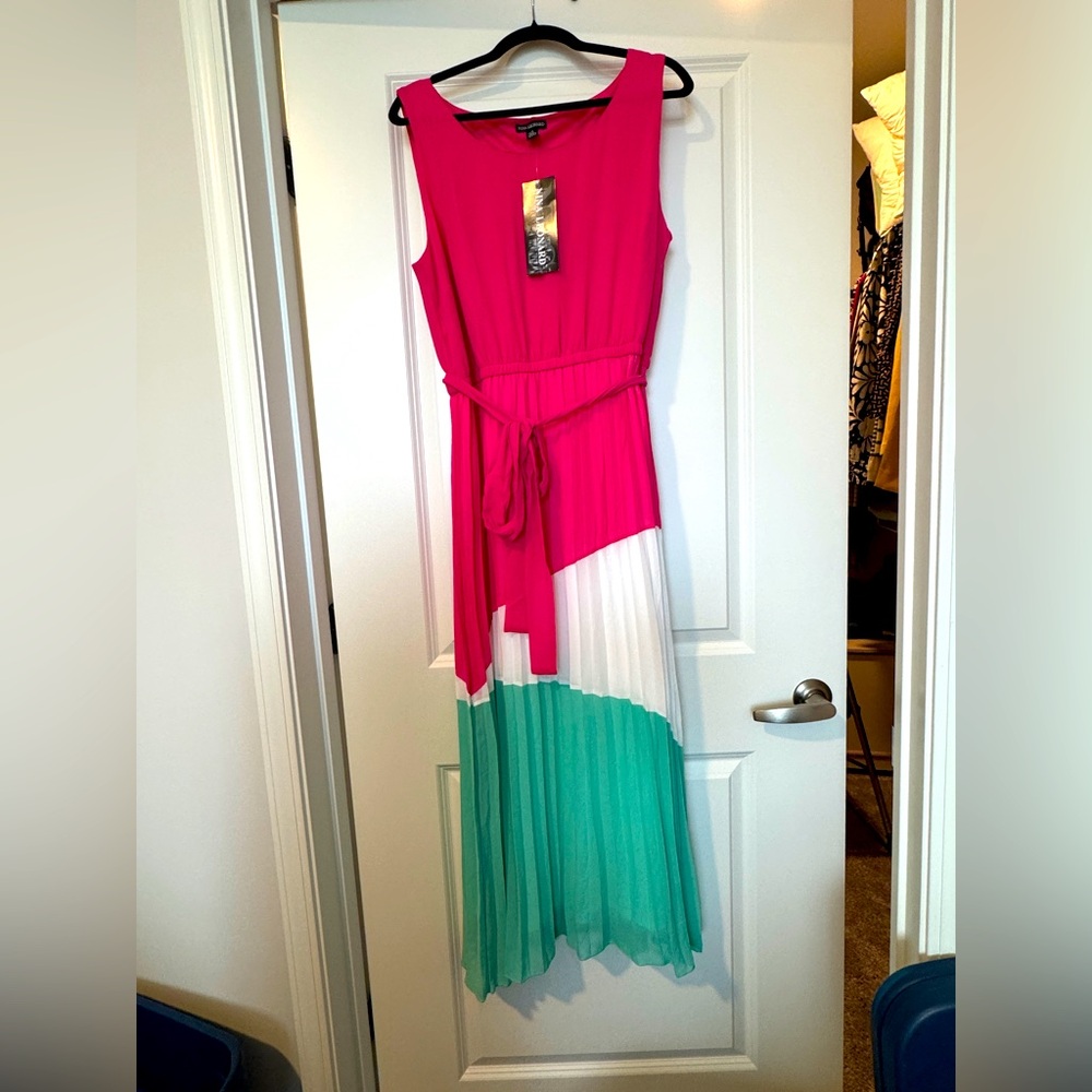 NWT - NINA LEONARD Pleated Midi Dress with Tie Belt - Size XL